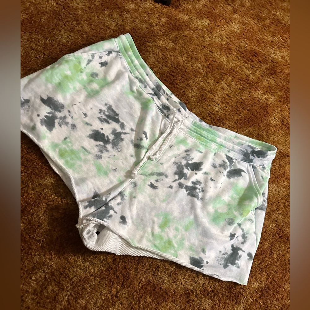 Green tie dye shorts